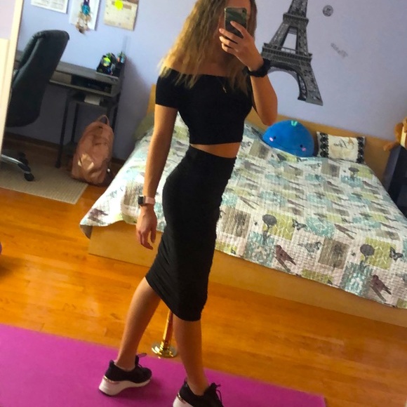 Pretty Little Thing skirt - Picture 1 of 6